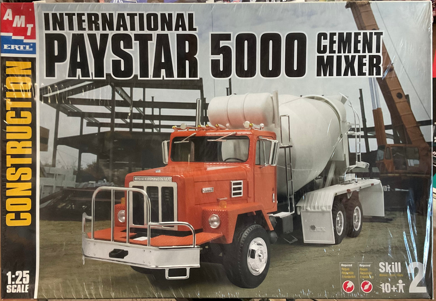 International Paystar 5000 AMT ERTL 1:25