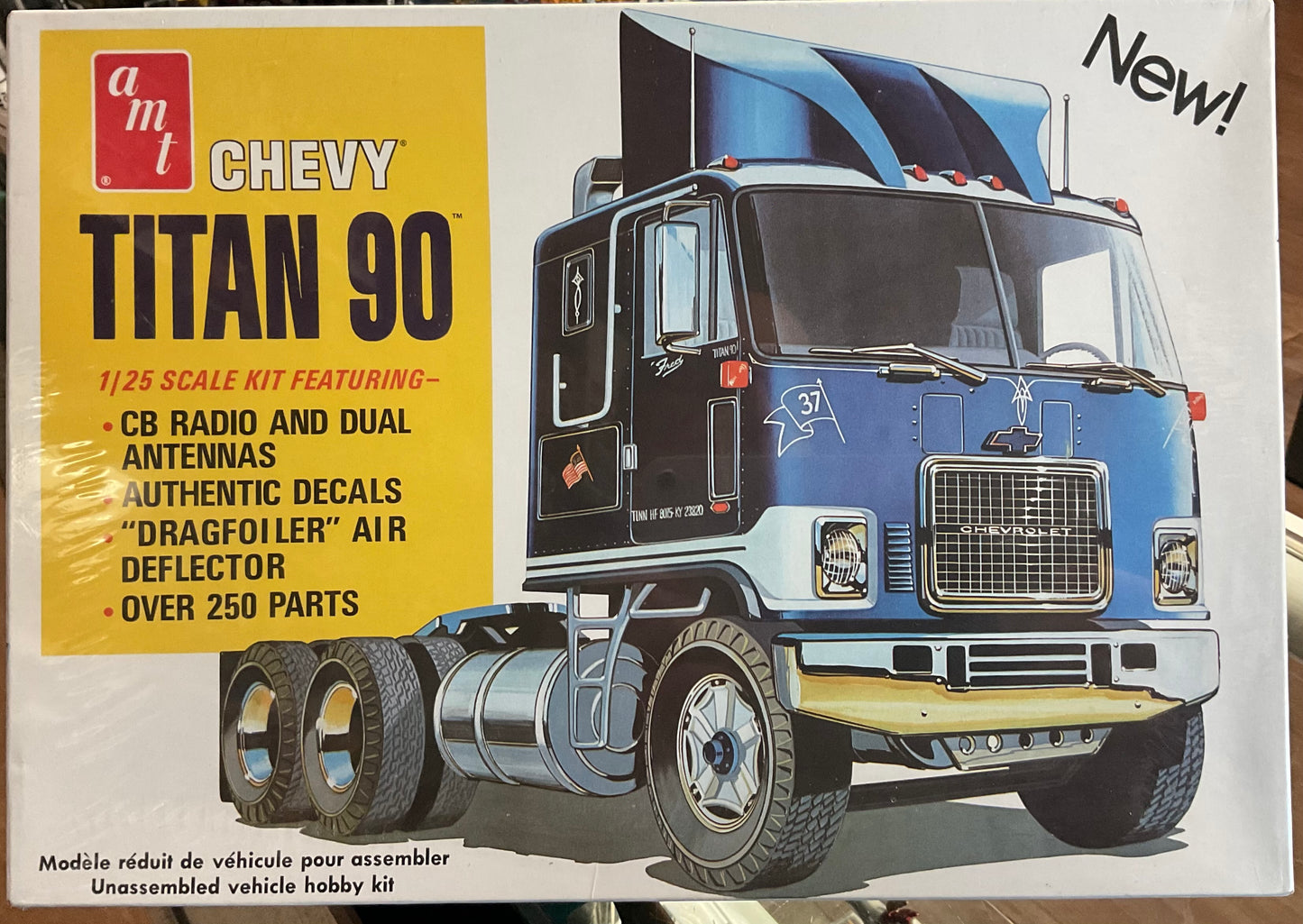 Chevy Titan 90 AMT 1:25
