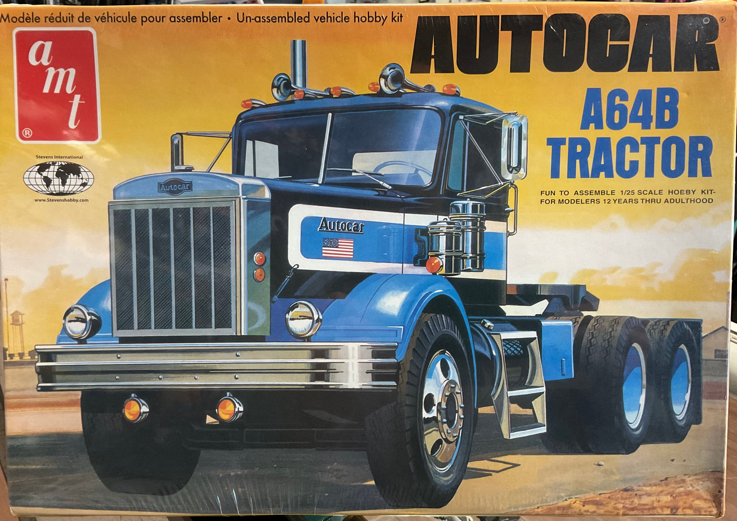 Autocar A64B Tractor AMT 1:25