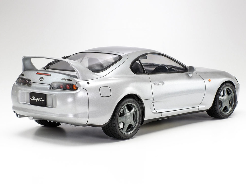 Toyota Supra Tamiya 1:24